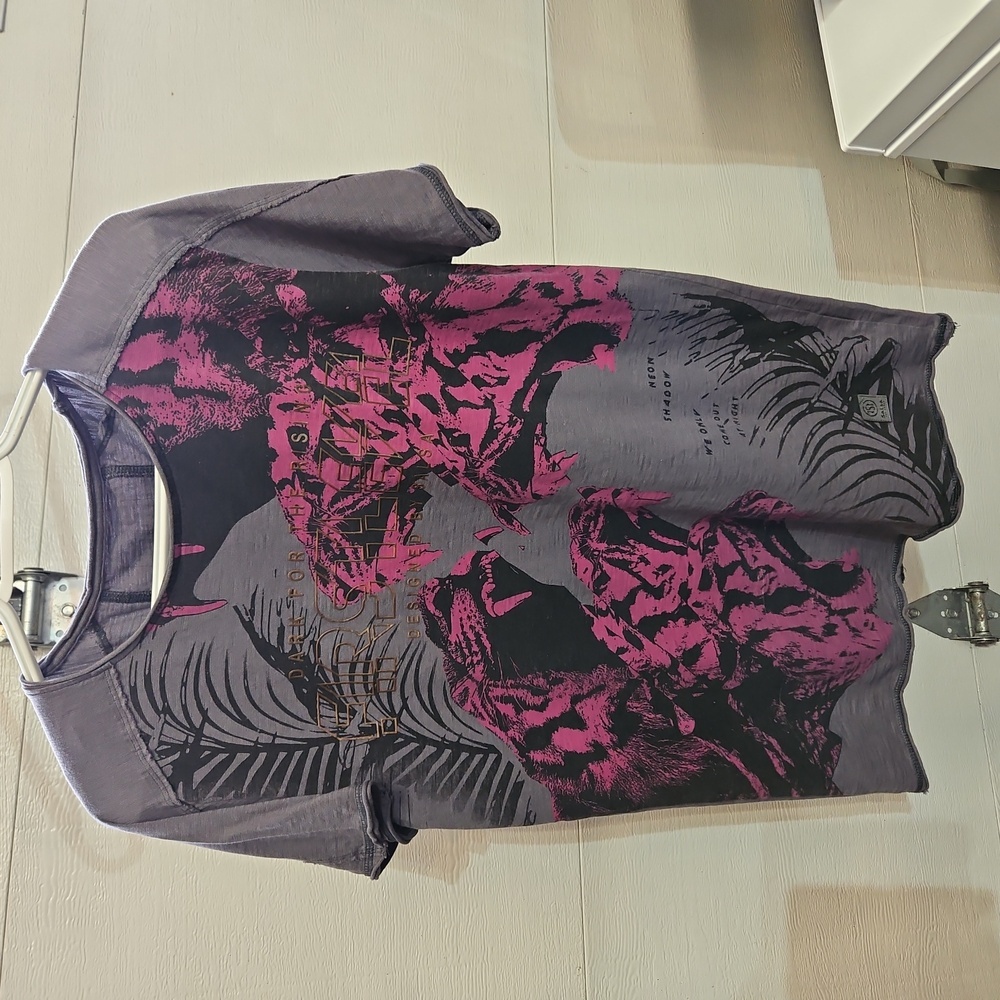 Mens t-shirt